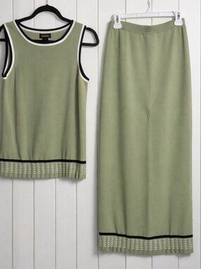 VINTAGE "Studio Brand" Knit Skirt & Tank Set, Size S/M